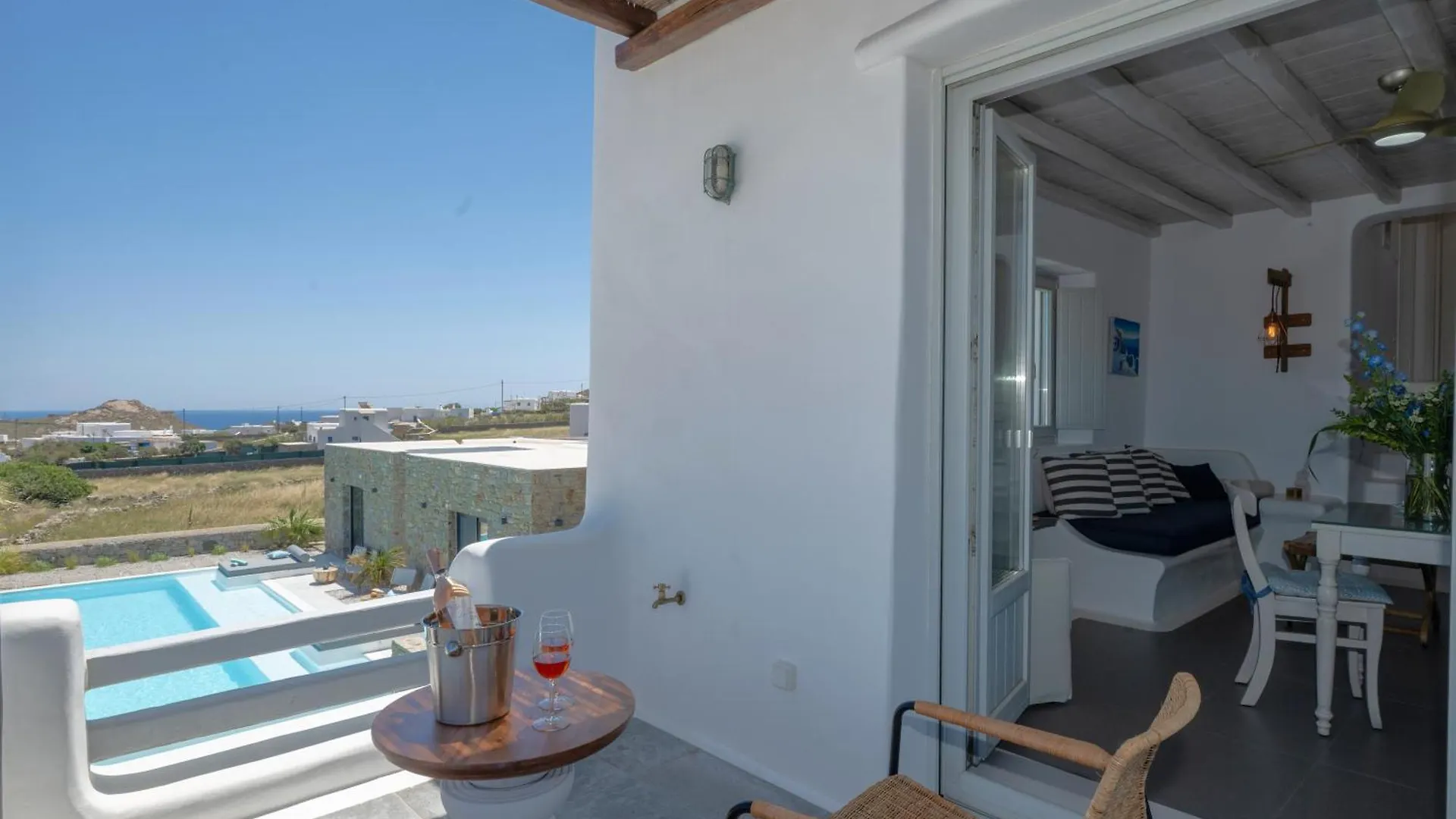 Myconian Theros Luxury Suites Ano Mera 0*,  Griekenland