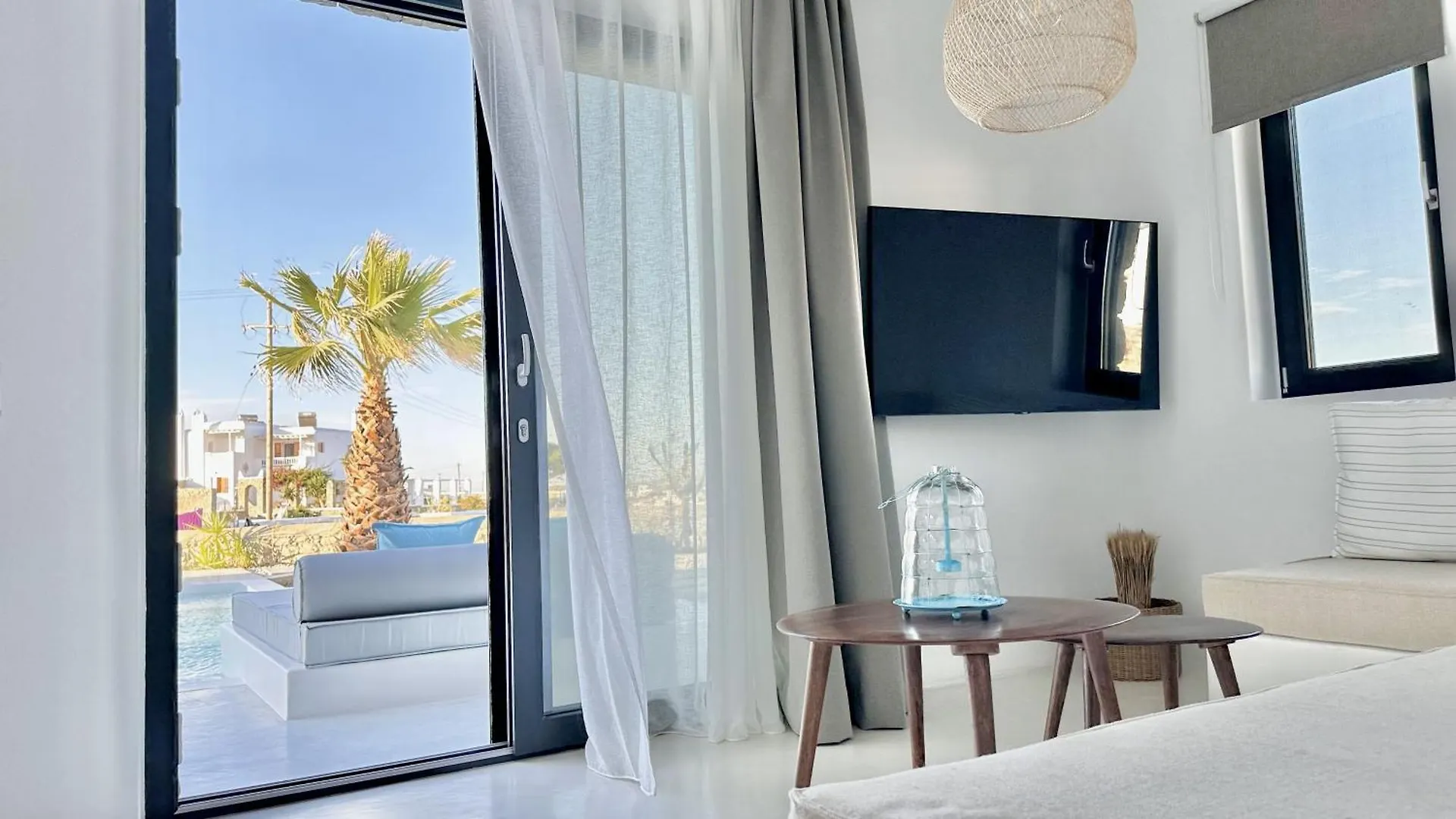 Myconian Theros Luxury Suites Ano Mera 0*,
