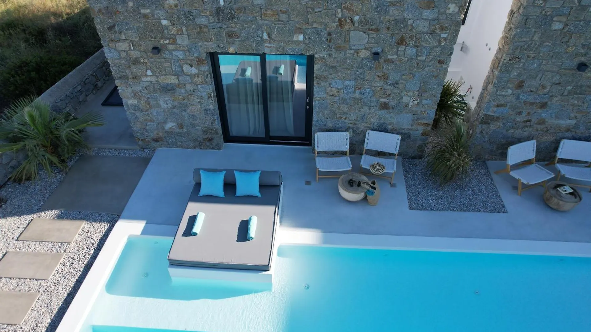 Myconian Theros Luxury Suites Ano Mera