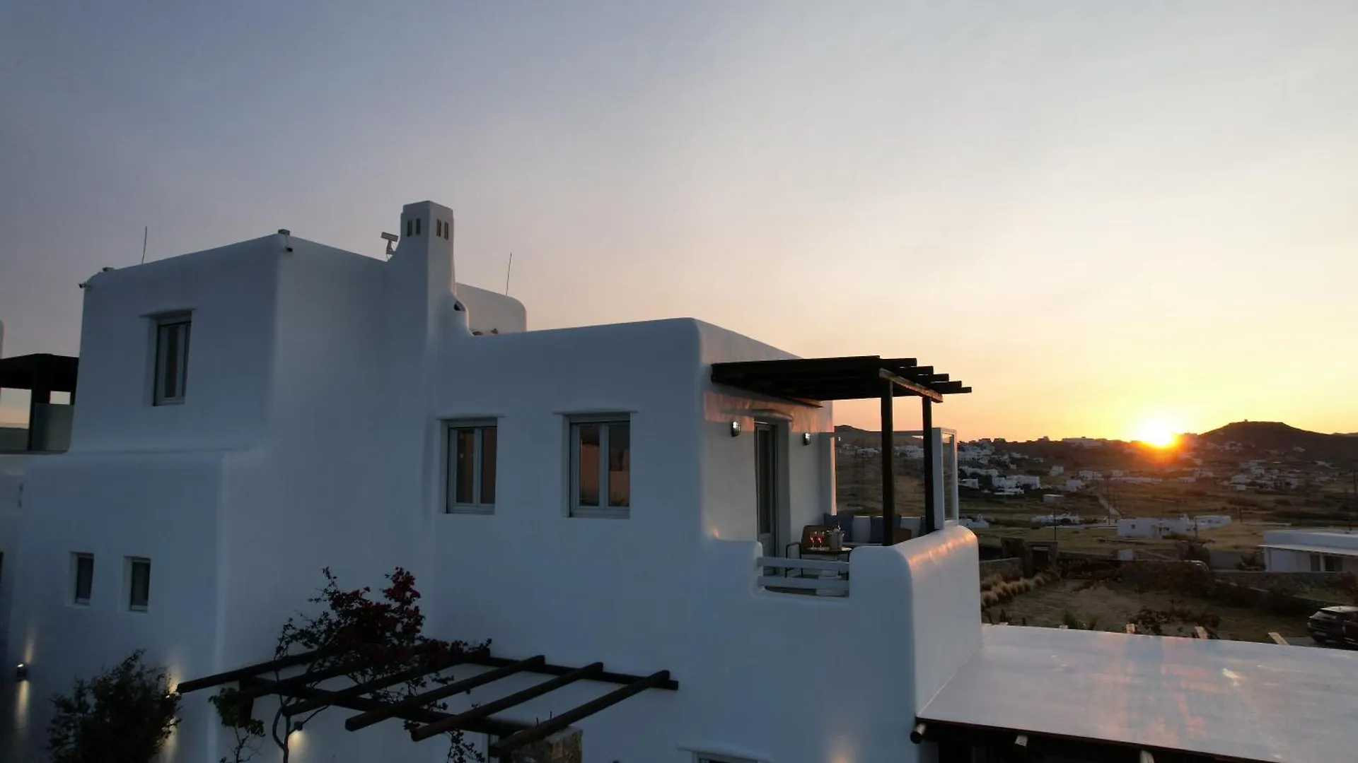 Myconian Theros Luxury Suites أنو ميرا 0*,  اليونان